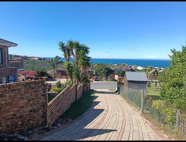 3 BEDROOM HOUSE FOR SALE IN DANA BAY